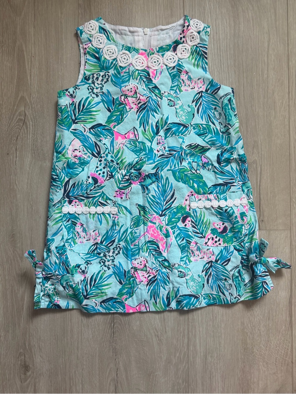 Lilly Pulitzer Girls Little Lilly Classic Shift Dress in Barking up the Palm